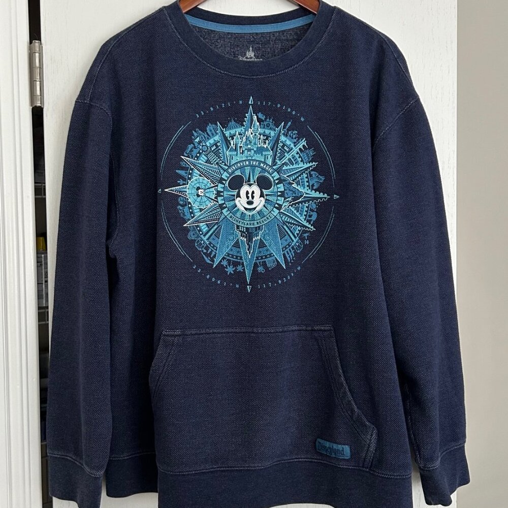 Disneyland sweatshirt, size XL